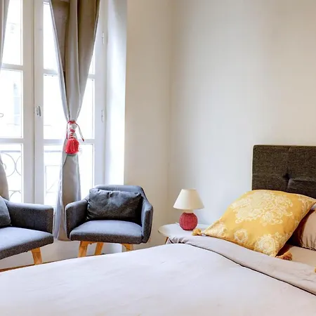 Saint Germain Des Pres Apartment Paris